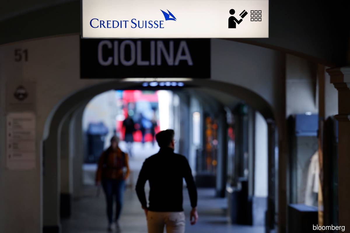 Credit Suisse bosses ramped up stock buys in last months of 2022